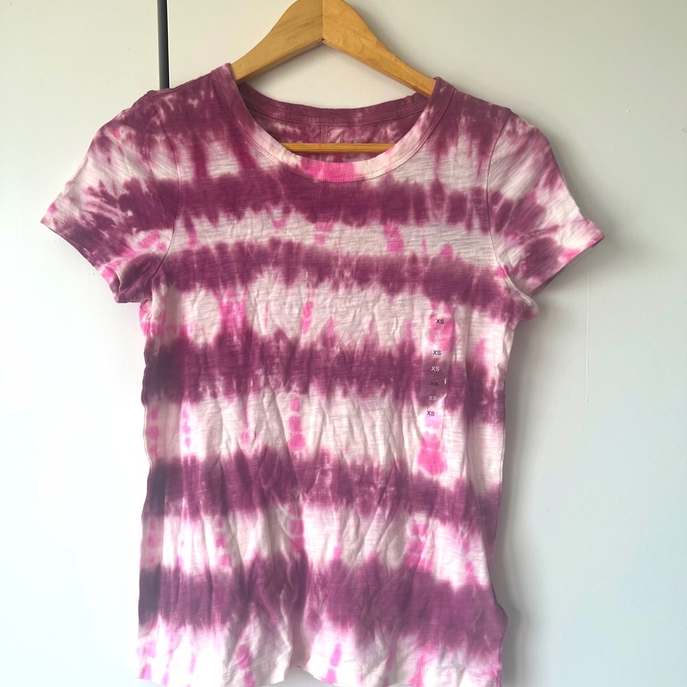 GAP tie-dye pink shirt